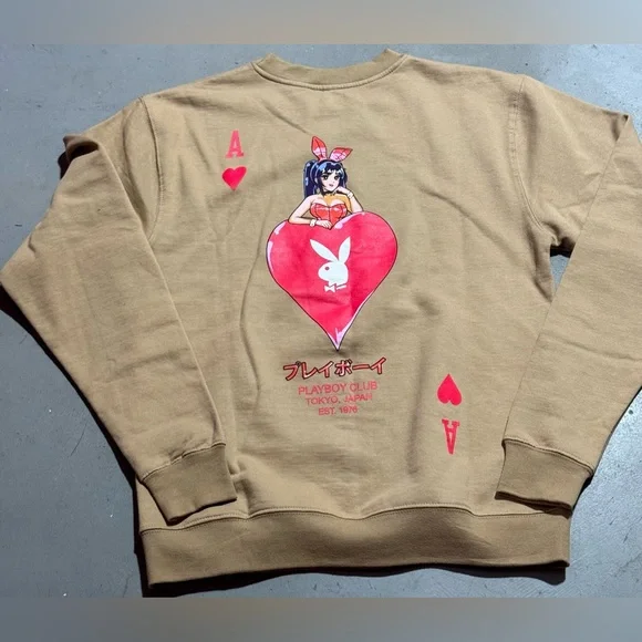 PLAYBOY Beige Sweatshirt with Red Graphic - Picture 4 of 4